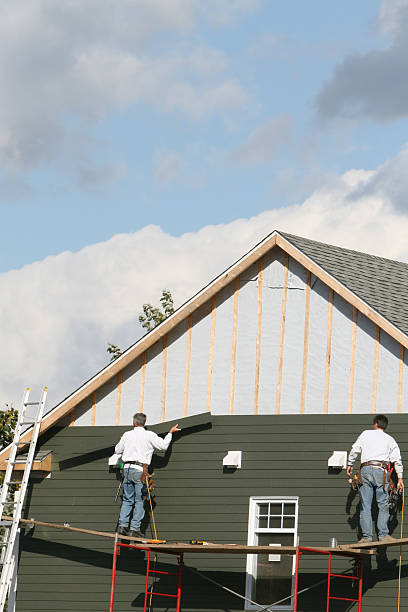 How To Choose The Right Materials for Your Siding Installation in 'Chandler, OK